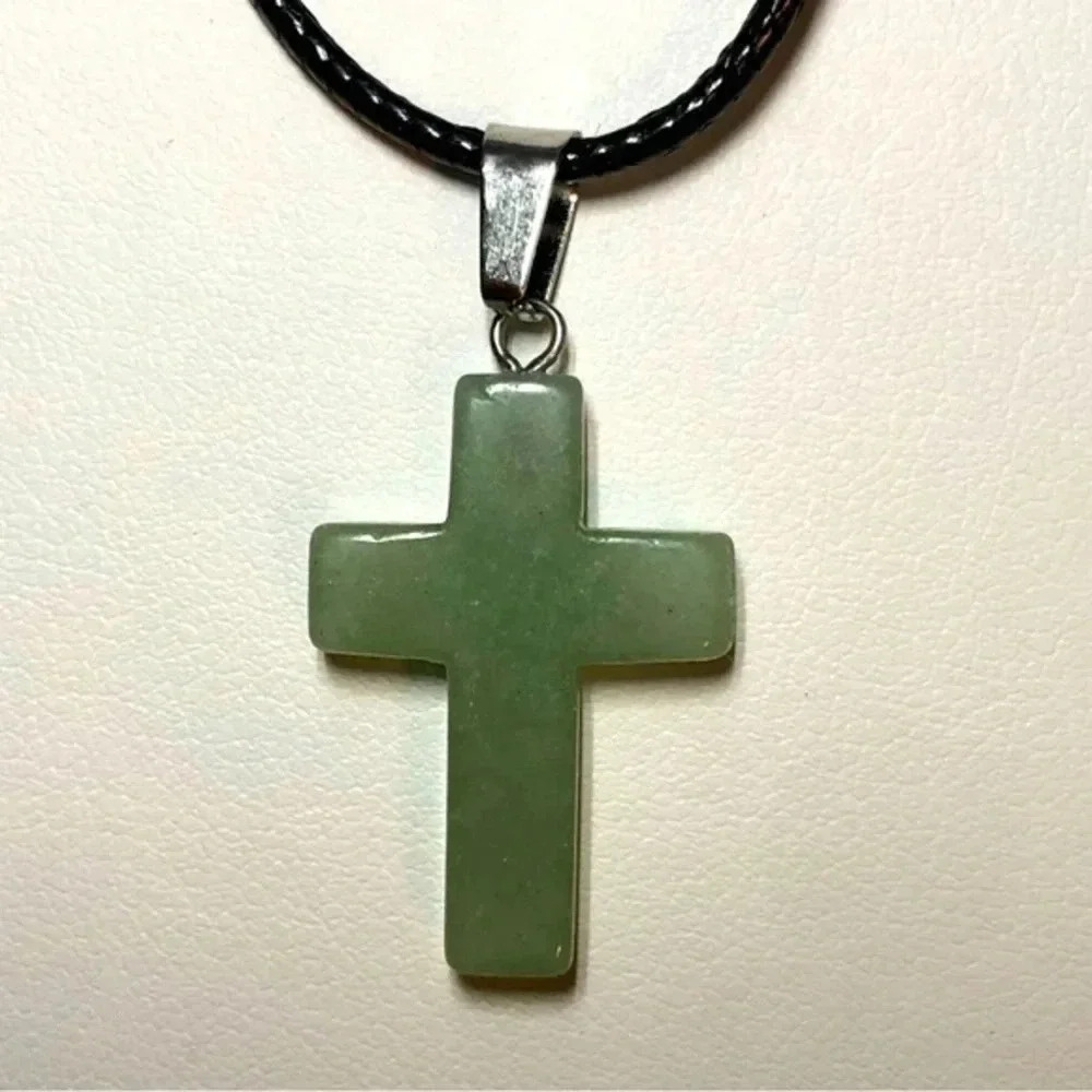 Adventurine Cross Natural Braided Stainless Steel Necklace NWT
